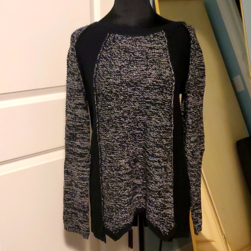 Tribal High Low SWEATER S Black White